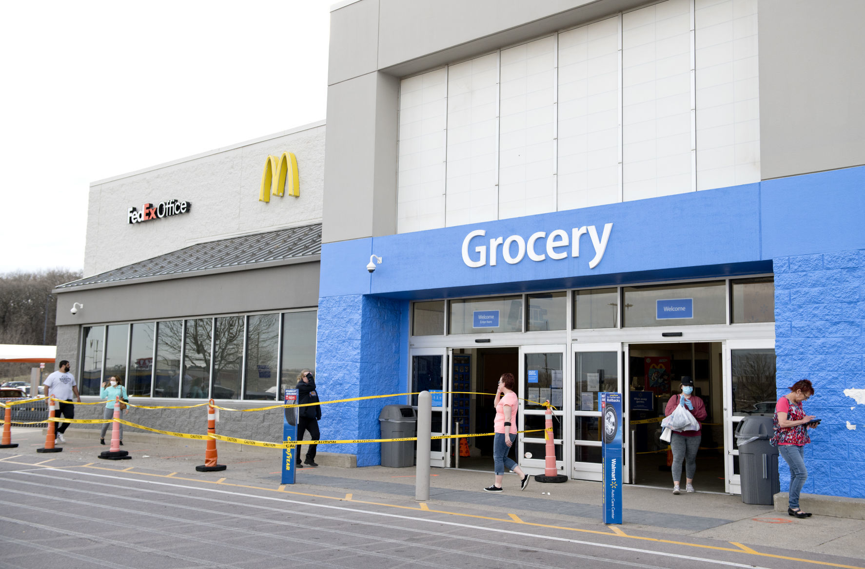 COVID-19 retail stores limit customer density